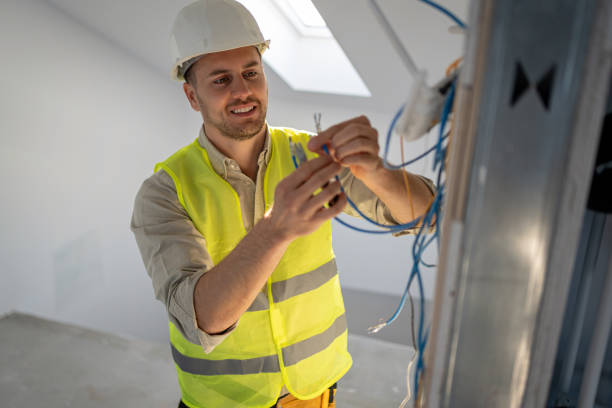 Best Circuit Breaker Repair  in Follansbee, WV